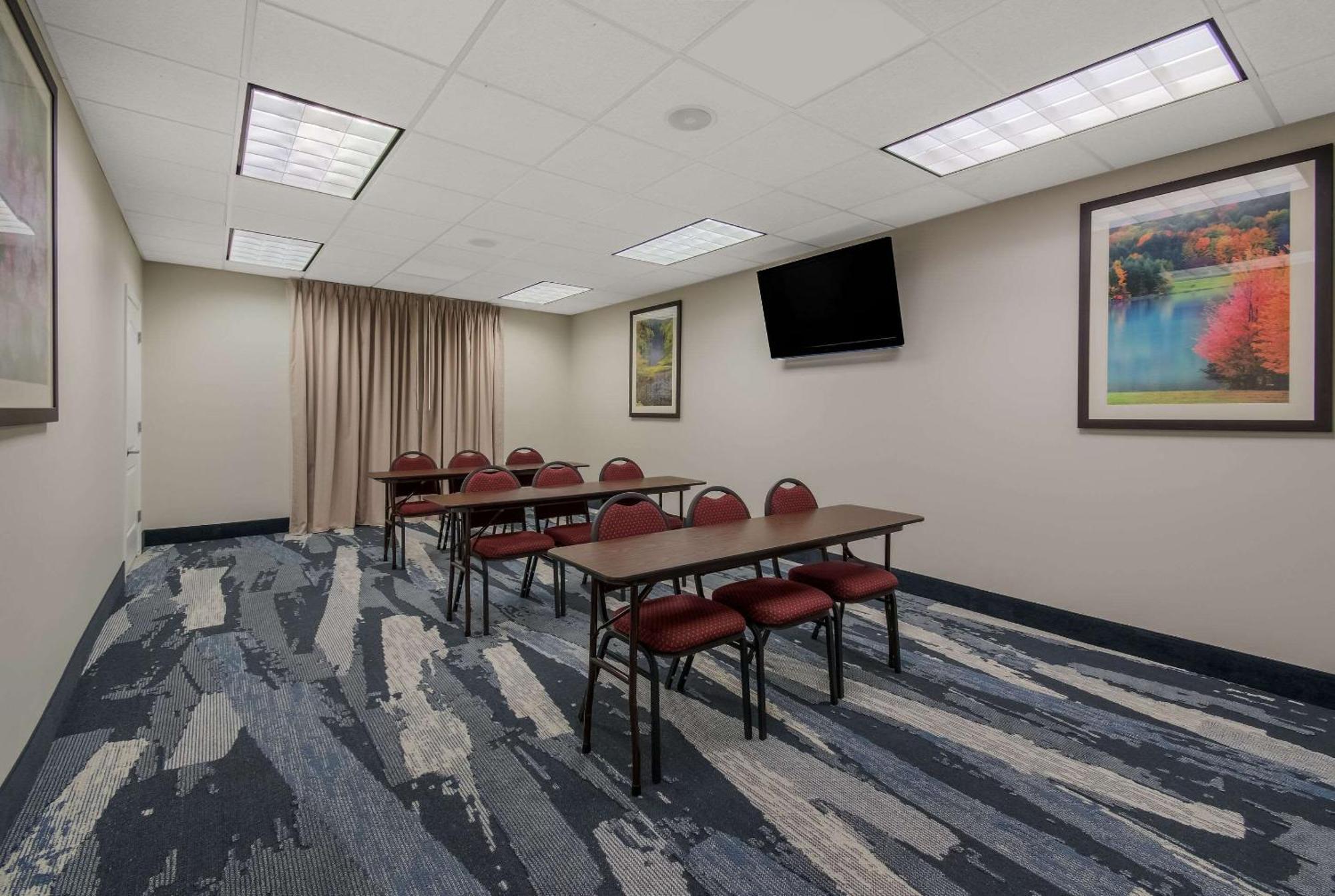 Comfort Inn & Suites Barnesville - Frackville Kültér fotó