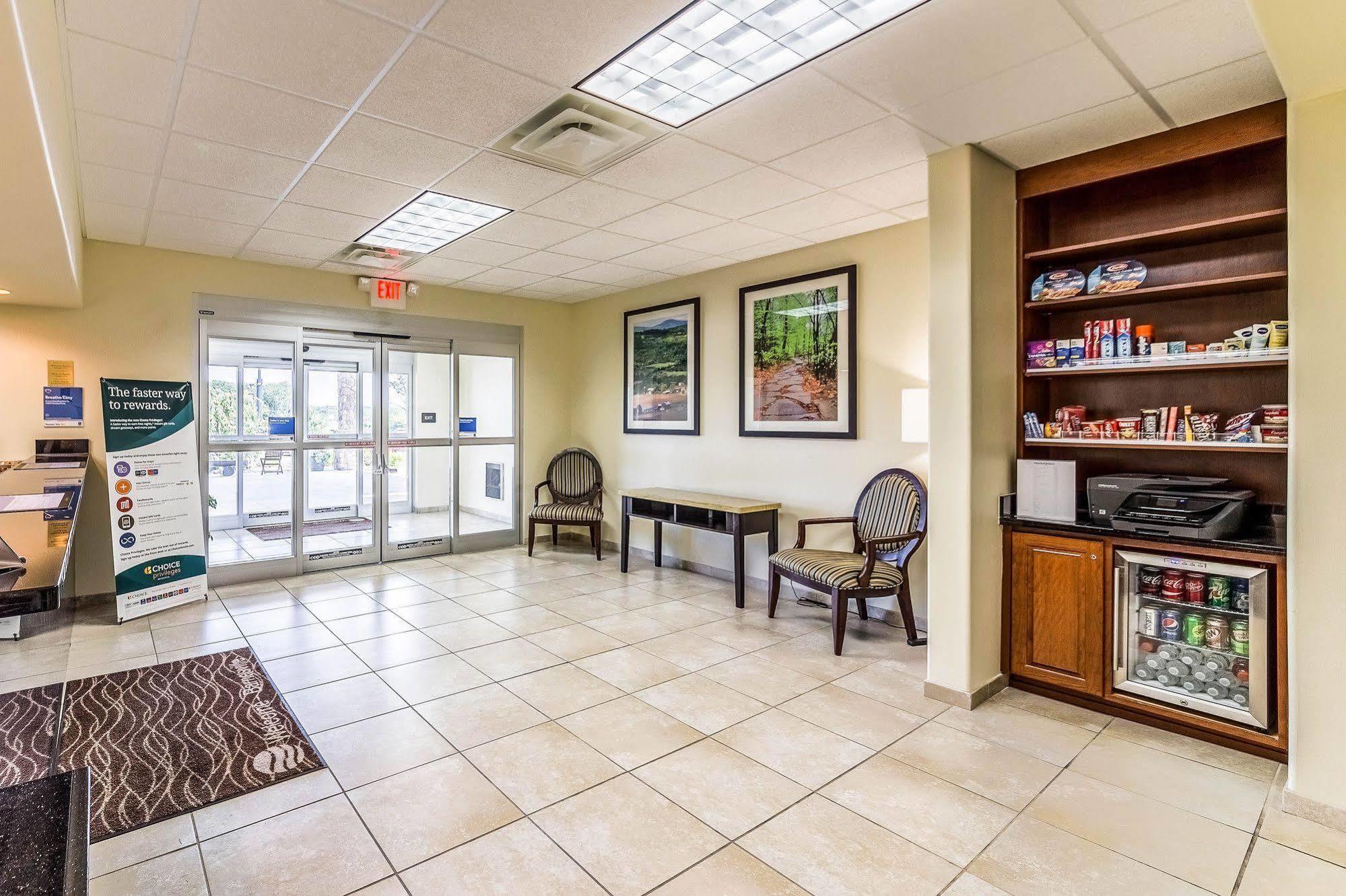 Comfort Inn & Suites Barnesville - Frackville Kültér fotó