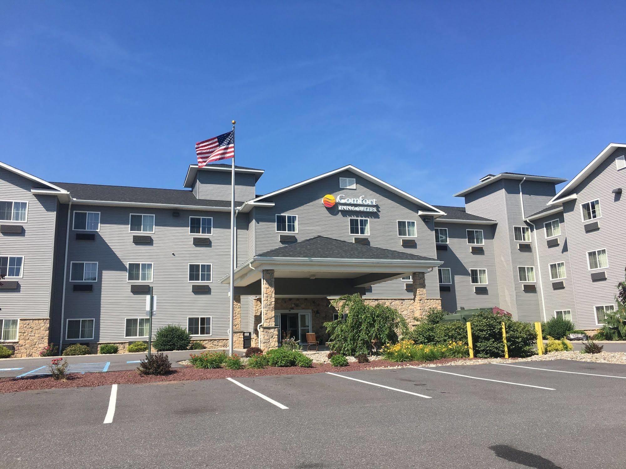 Comfort Inn & Suites Barnesville - Frackville Kültér fotó